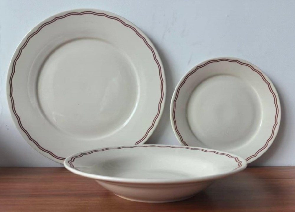 12pcs dinner set with red embossed lines